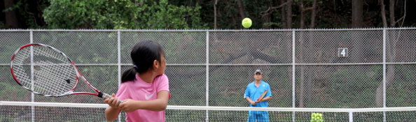 People playing tennis