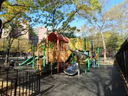 Horace Harding Playground