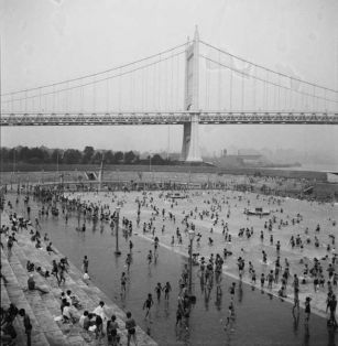 Summer Crowds at Astoria Pool