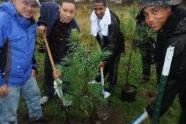 John Starks joins Commissioner Benepe, Anthony Roberson & Chris Duhon 