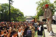 Ginuwine pleases the crowd 