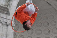 A Skyrider and his hula hoop 