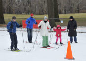 Family skiing 